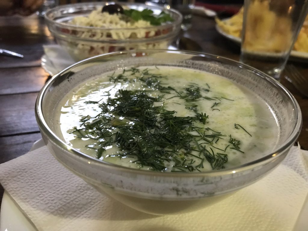 Tarator – Kalte Gurkensuppe - Der Blog über Bulgarien